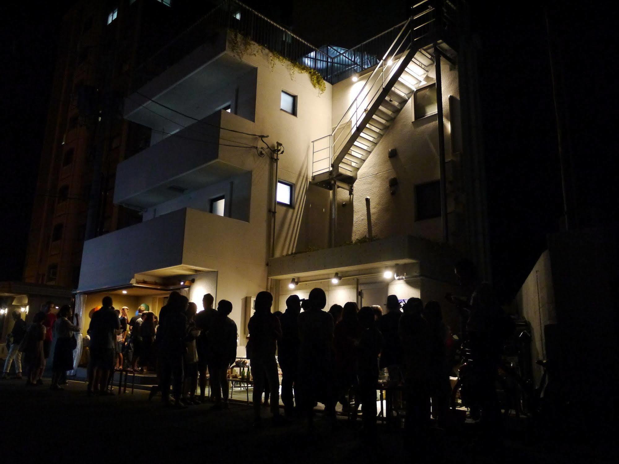 Hostel & Cafe Bar Backpackers Miyajima Itsukushima Екстериор снимка
